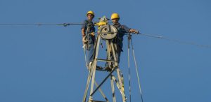 3 reasons line mechanics and other electrical specialists should move to New Zealand